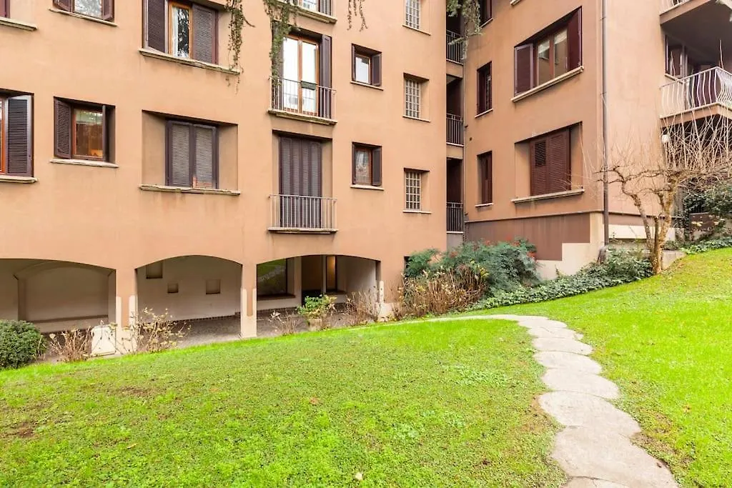 Milano San Siro Stadium Rho Fair Pool Garden Wifi Apartment 0*, Milan