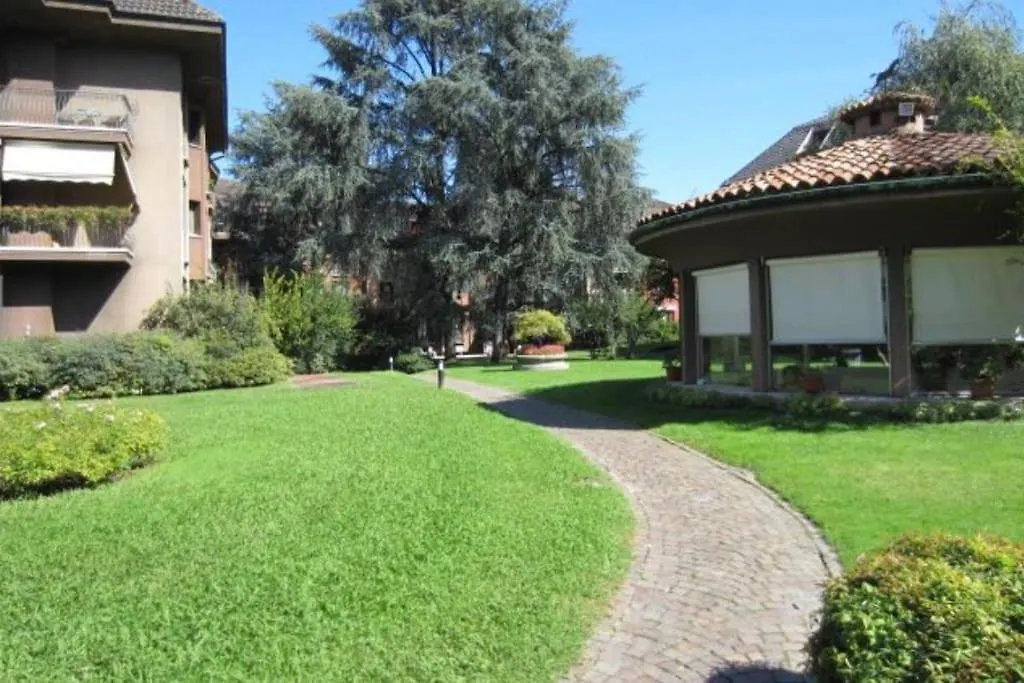 Milano San Siro Stadium Rho Fair Pool Garden Wifi Apartment 0*, Milan Italy